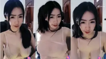 Live Show Belahan Toket Gede Awcece Video by Indo18
