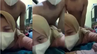 Cewe Jilbab Lagi Tiduran Kena Doggy Video by PornTrex